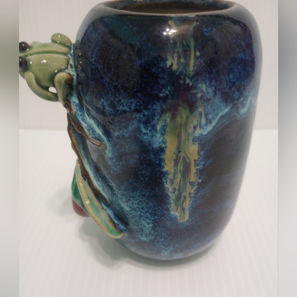 Vintage Drip Glaze Frog on Olive Branch Vase - Picture 4 of 9